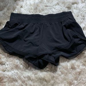 Lululemon running shorts 🍋